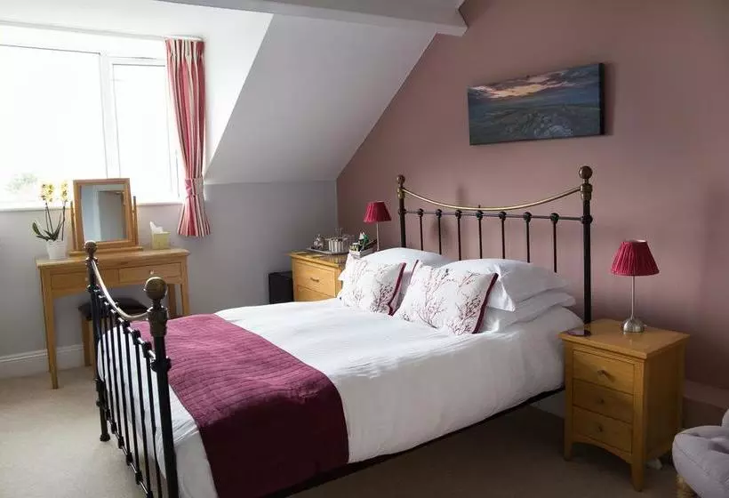 تختخواب و صبحانه Barnabas House