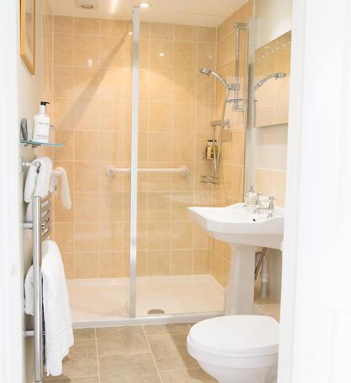 민박 Barnabas House