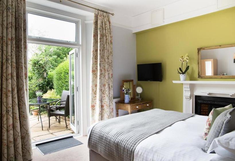 민박 Barnabas House