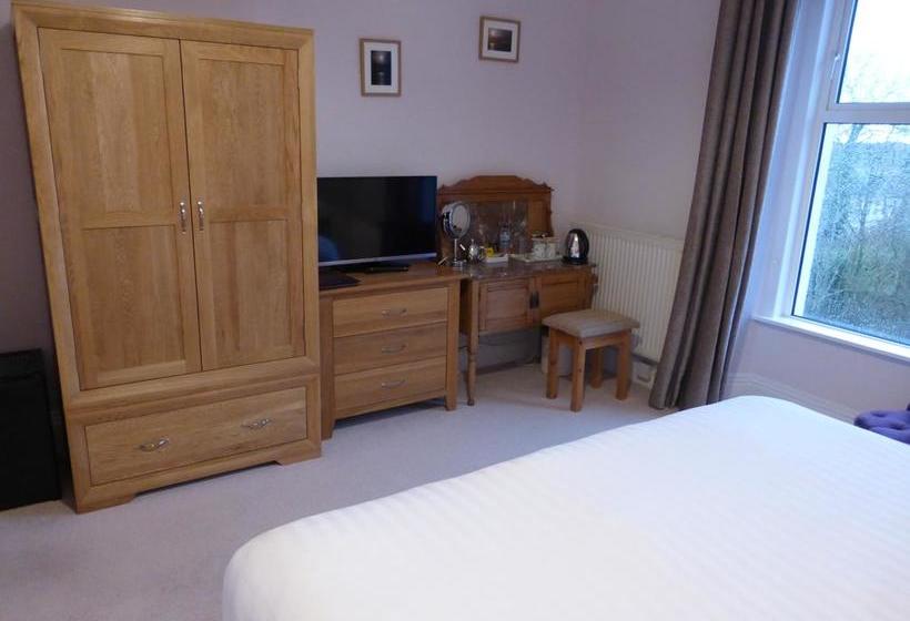 민박 Barnabas House