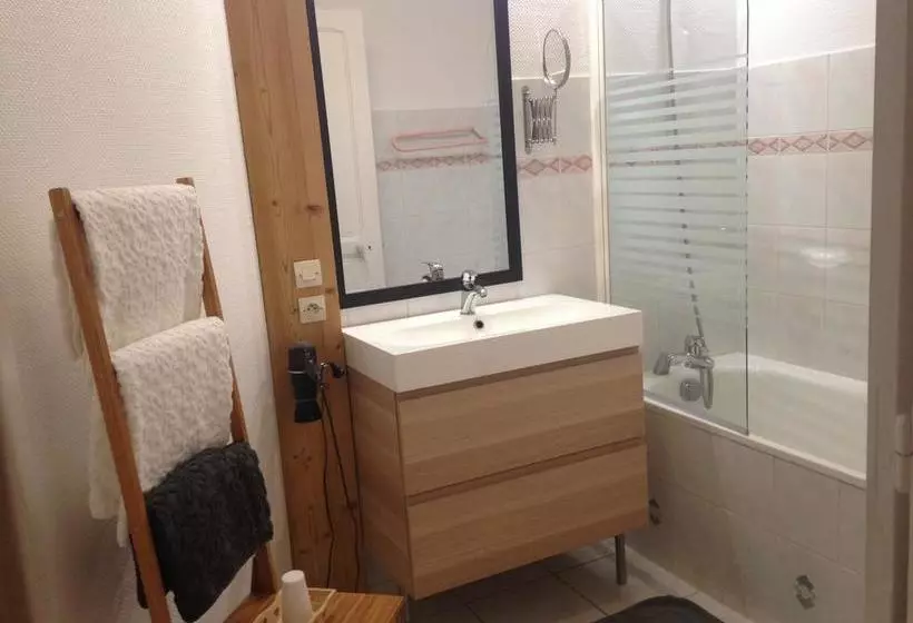 تختخواب و صبحانه Maison D Hôtes La Devinière   Spa Accessible Toute L Année