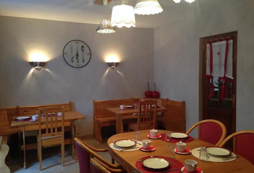 Aamiaismajoitus (B&B) Maison D Hôtes La Devinière   Spa Accessible Toute L Année