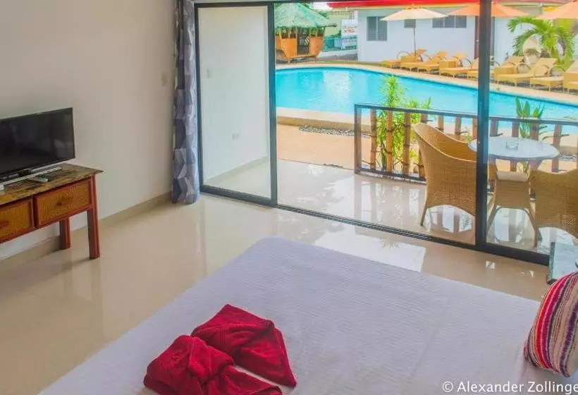 Hotelli Alona Vida Beach Hill Resort