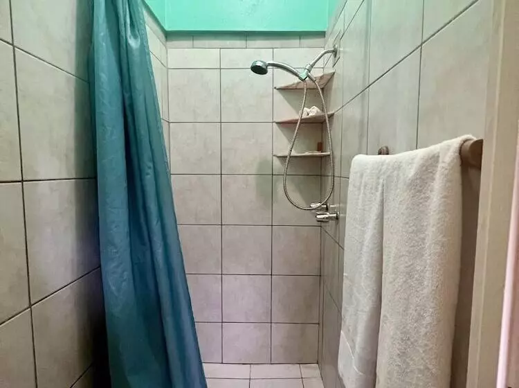 Azure Hotel And Art Studio