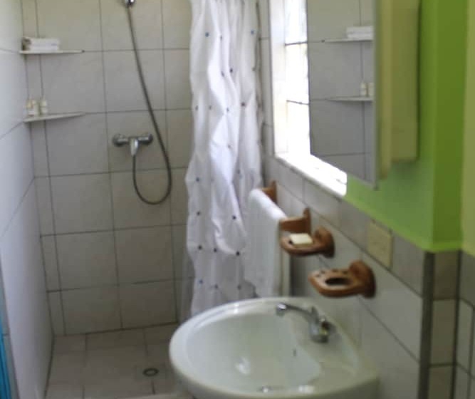 Azure Hotel And Art Studio