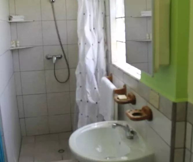 Azure Hotel And Art Studio