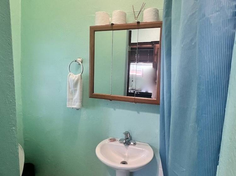 Azure Hotel And Art Studio