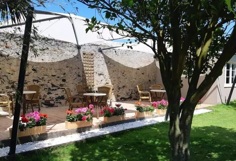 Hotel Casa De Castro