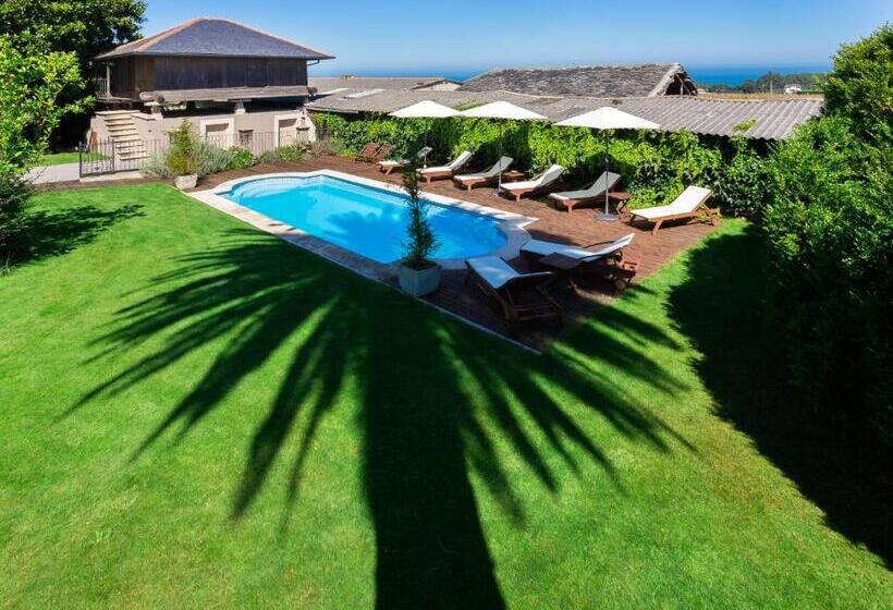 هتل Casa De Castro