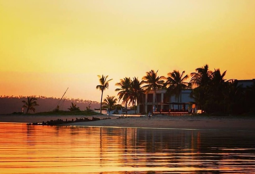 ホテル Castelo Do Mar