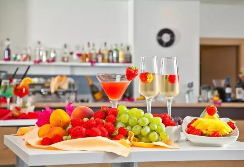 호텔 Club Torre Salinas   Adults Only