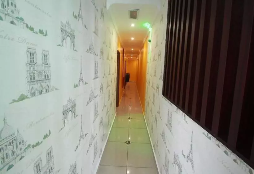 Hotel Zamburger Sepang