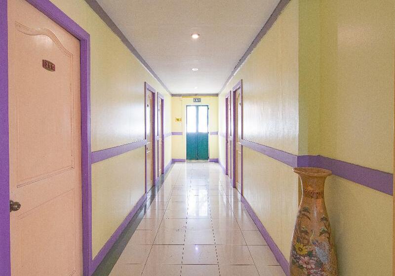 Hotel Golden Mango Inn