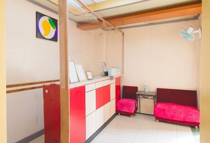 Hotel Golden Mango Inn