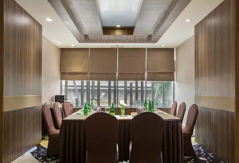 Hotel Grandhika Iskandarsyah