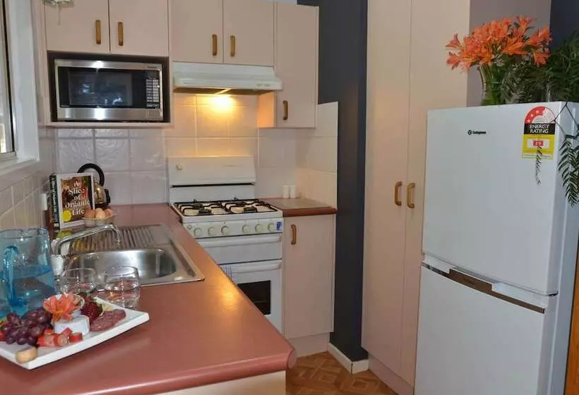 酒店 Jervis Bay Cabins & Hidden Creek Campsite