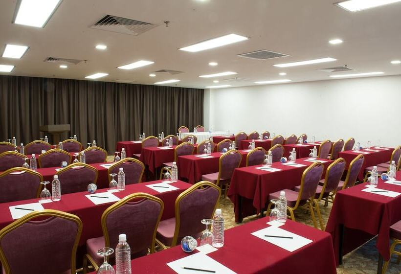 Pan Borneo Hotel Kota Kinabalu