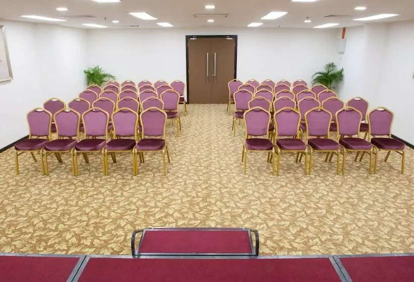 Pan Borneo Hotel Kota Kinabalu