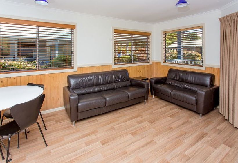 호텔 Big4 Park Beach Holiday Park