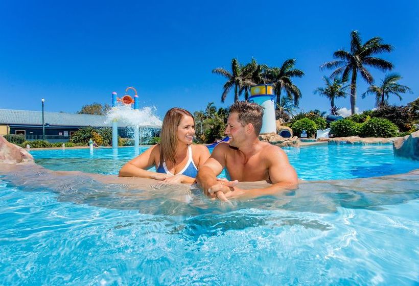 호텔 Big4 Park Beach Holiday Park