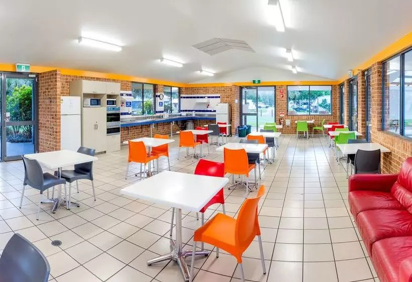 فندق Big4 Park Beach Holiday Park