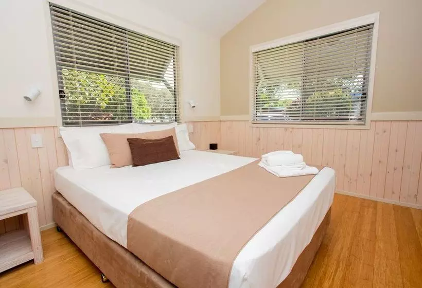 فندق Big4 Park Beach Holiday Park