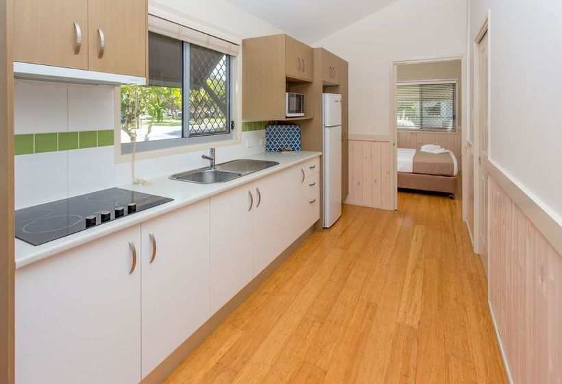 호텔 Big4 Park Beach Holiday Park