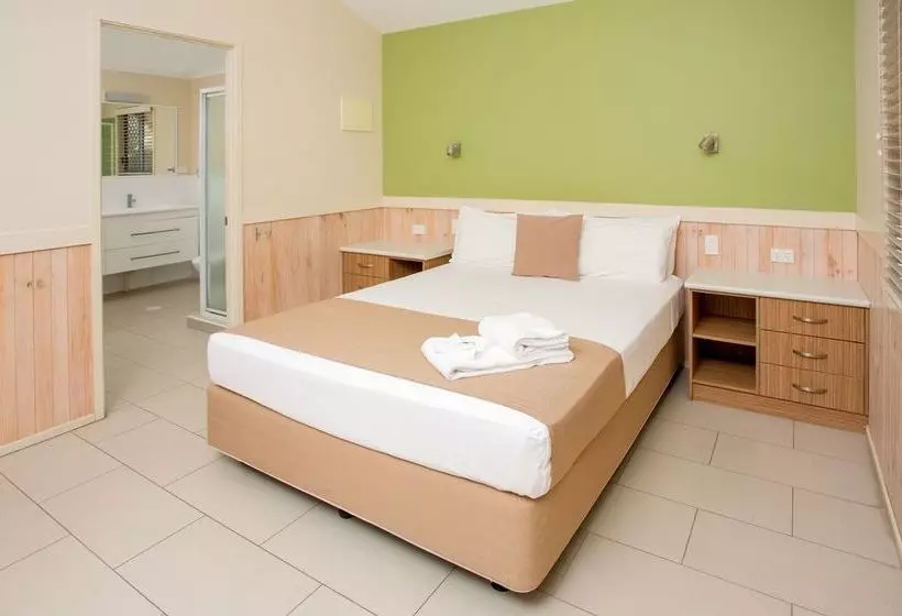 فندق Big4 Park Beach Holiday Park