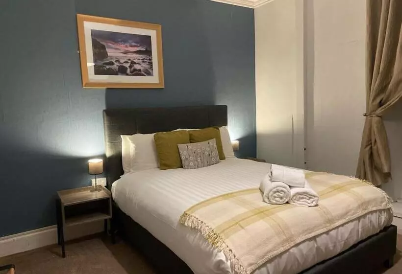 هتل Prince Llewelyn