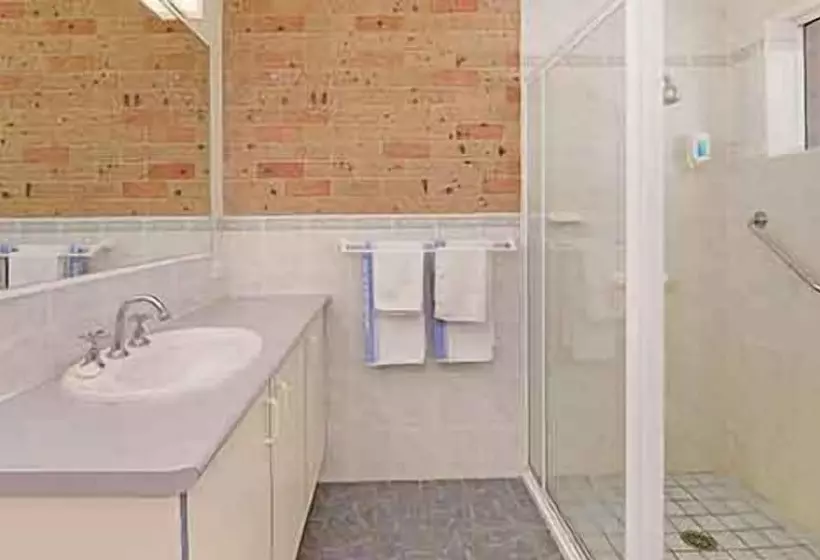 מוטל Rotary Lodge Port Macquarie