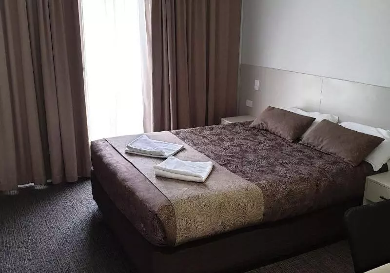 Naracoorte Hotel Motel