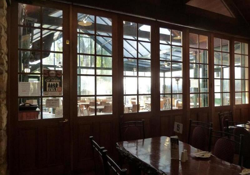 Naracoorte Hotel Motel