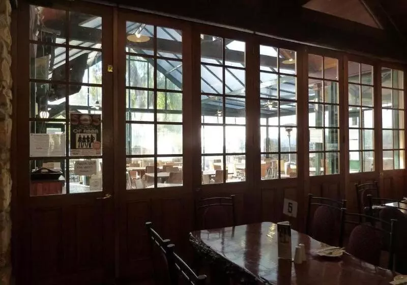 Naracoorte Hotel Motel