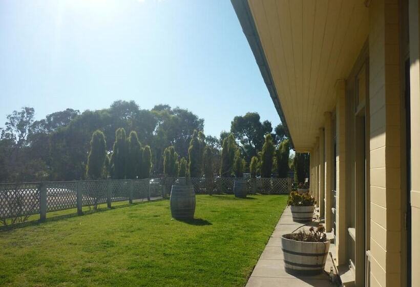 Naracoorte Hotel Motel