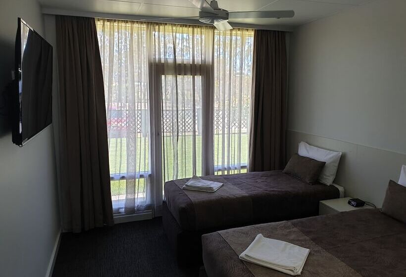 Naracoorte Hotel Motel