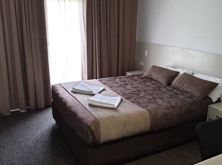 Naracoorte Hotel Motel