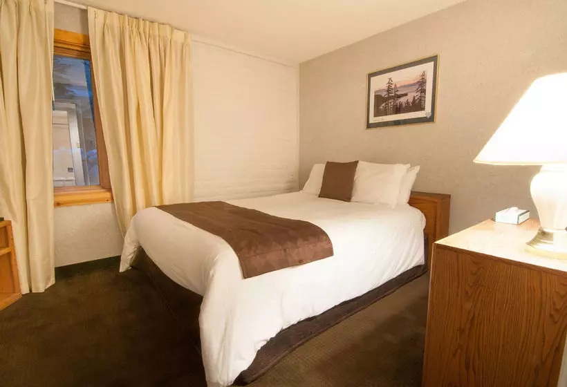 Northlake Lodges & Villas