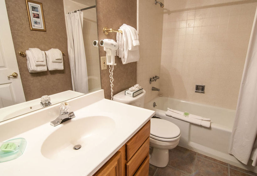 Northlake Lodges & Villas