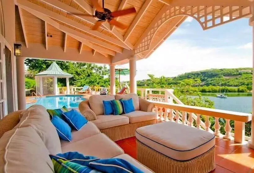 Orchard Bay Villa