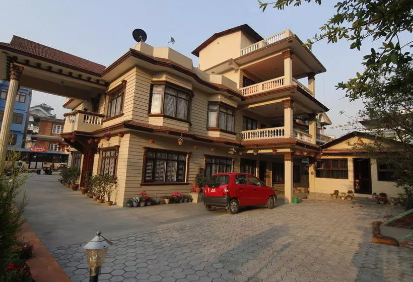 پانسیون Dipankara Holiday Home