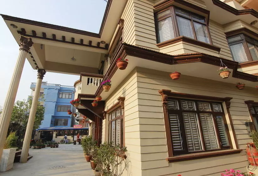 پانسیون Dipankara Holiday Home