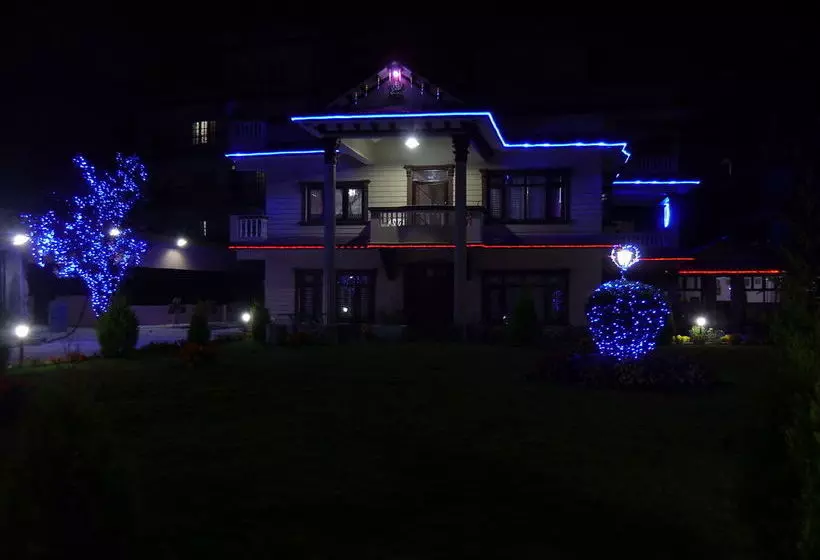 پانسیون Dipankara Holiday Home