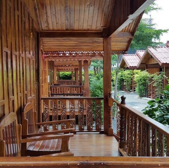 Pensão Huahin Laplae Resort