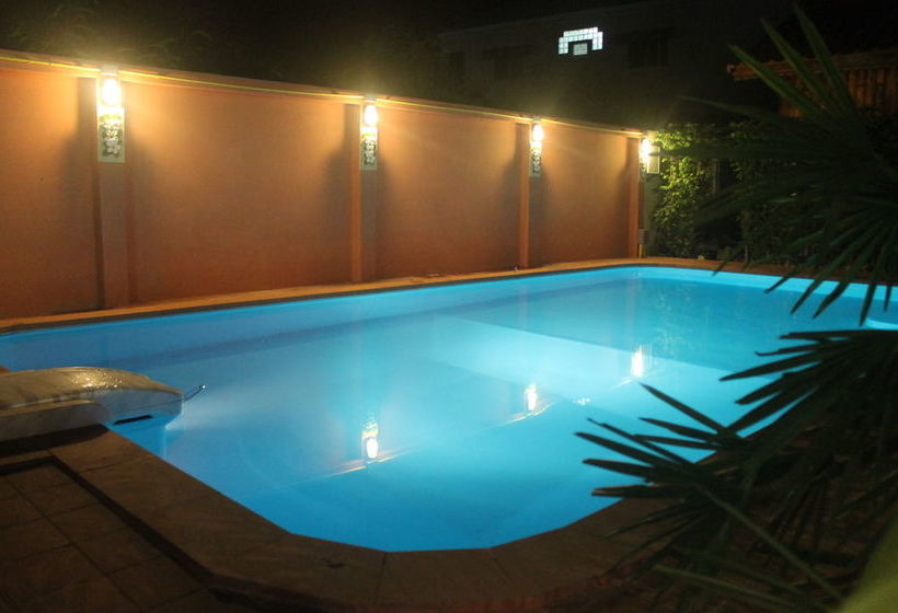 Pensão Huahin Laplae Resort