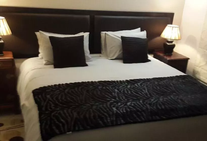 Пансион Magaliqua Guest House