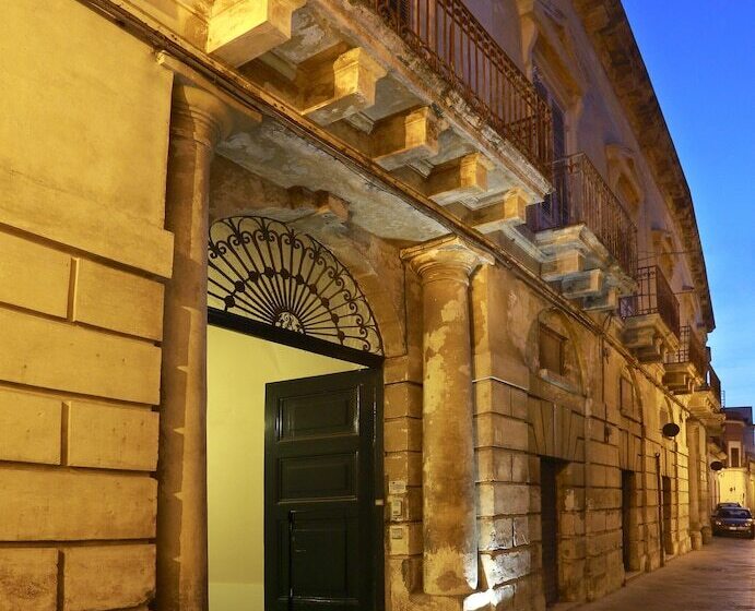 פנסיון Personè Palace