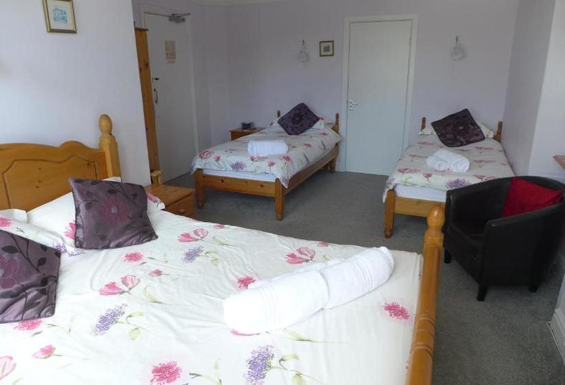 פנסיון Thorneyfield Guest House