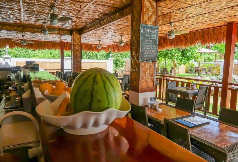 Курорт Scent Of Green Papaya