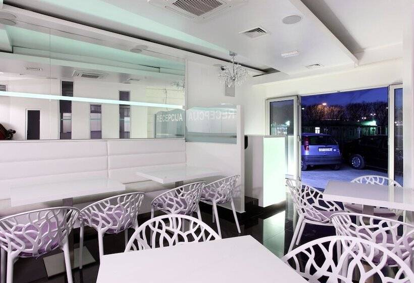 Villa Simoni Apartments