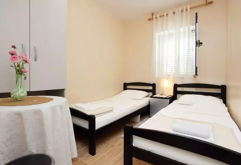 Villa Simoni Apartments